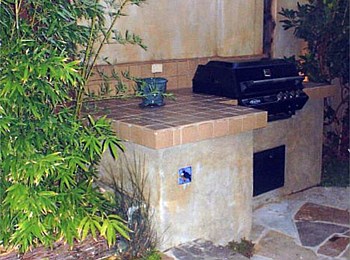 Outdoor Kitchens and Cooking