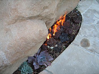 Fire Pits &amp; Fire Fountains