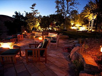 Fire Pits &amp; Fire Fountains