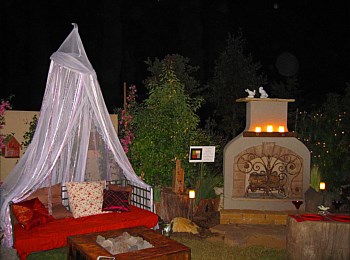 Los Angeles County Arboretum and Botanical Garden (Show Participant from 1999 through 2010)